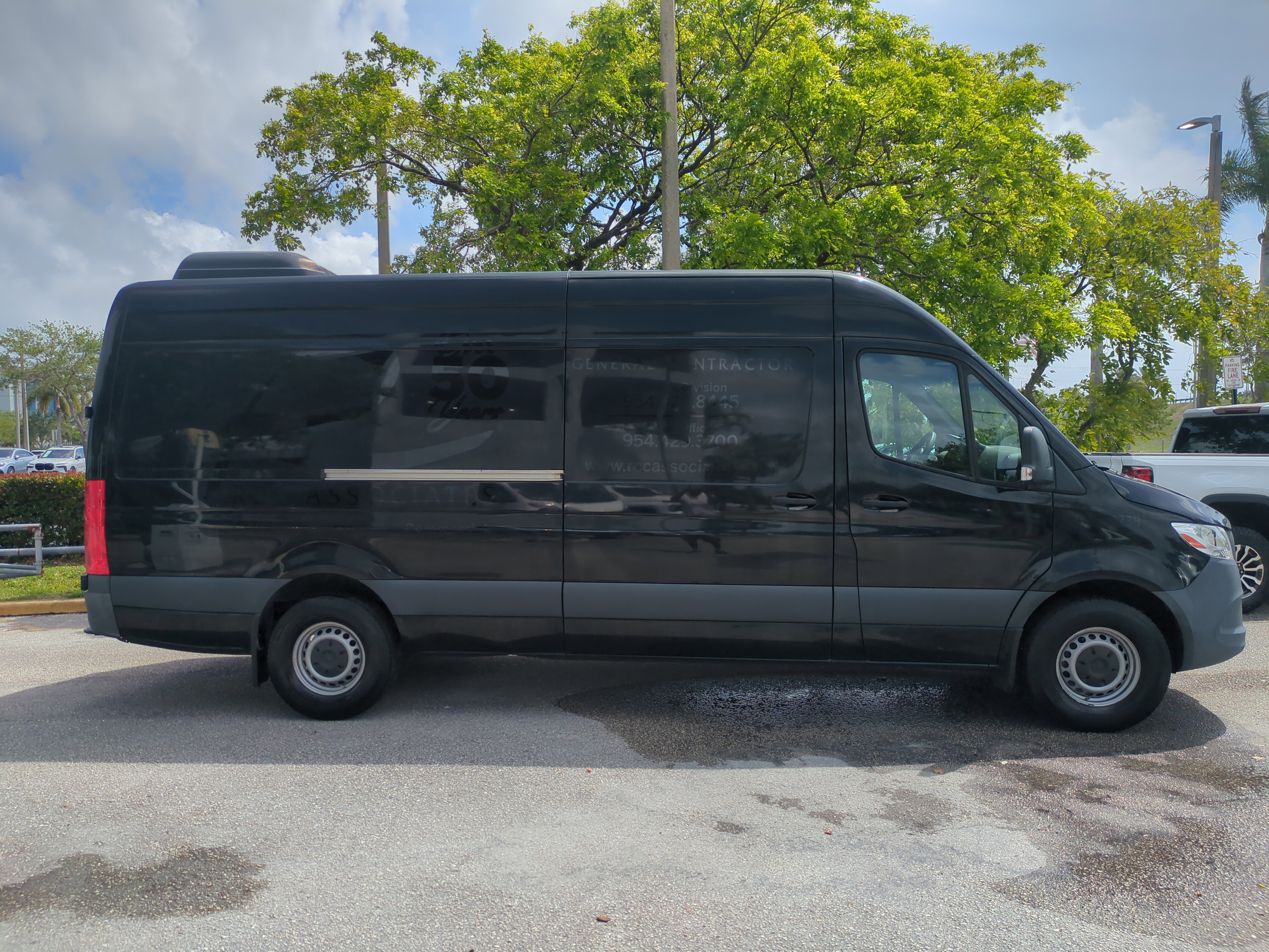 Used 2022 Mercedes-Benz Sprinter 2500 image 4