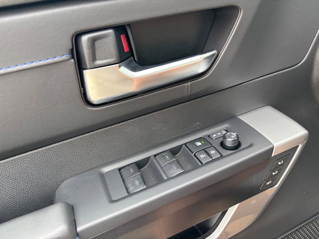 New 2025 Toyota Tundra Platinum image 23