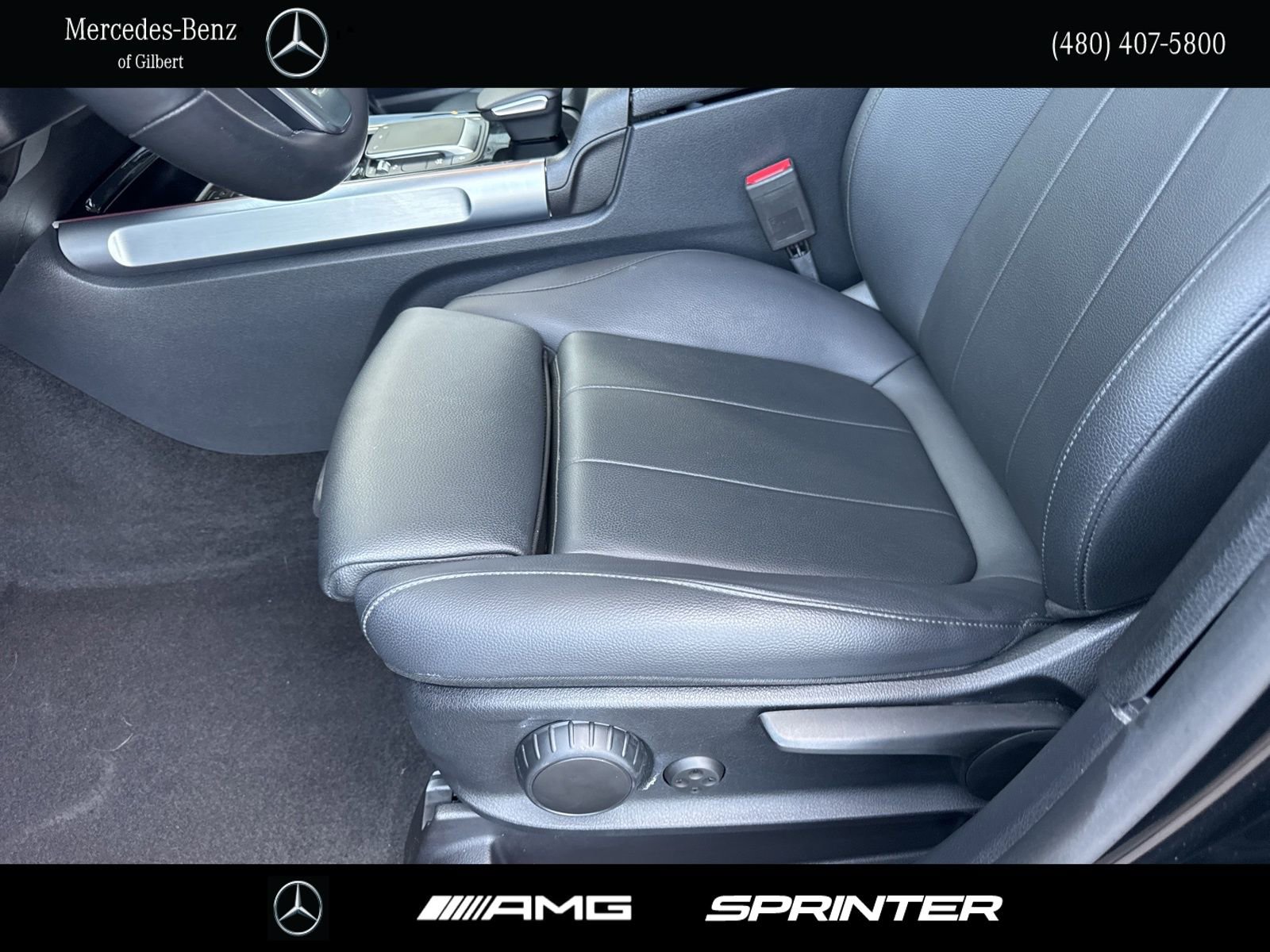 Used 2022 Mercedes-Benz GLB 250 4MATIC image 15