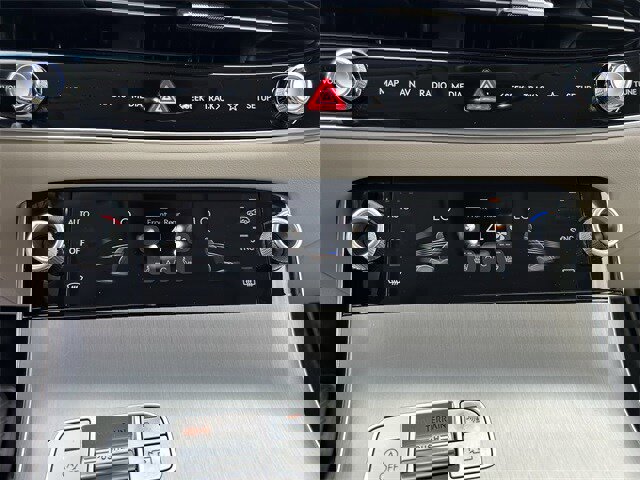 New 2026 Genesis GV70 2.5T Select image 25