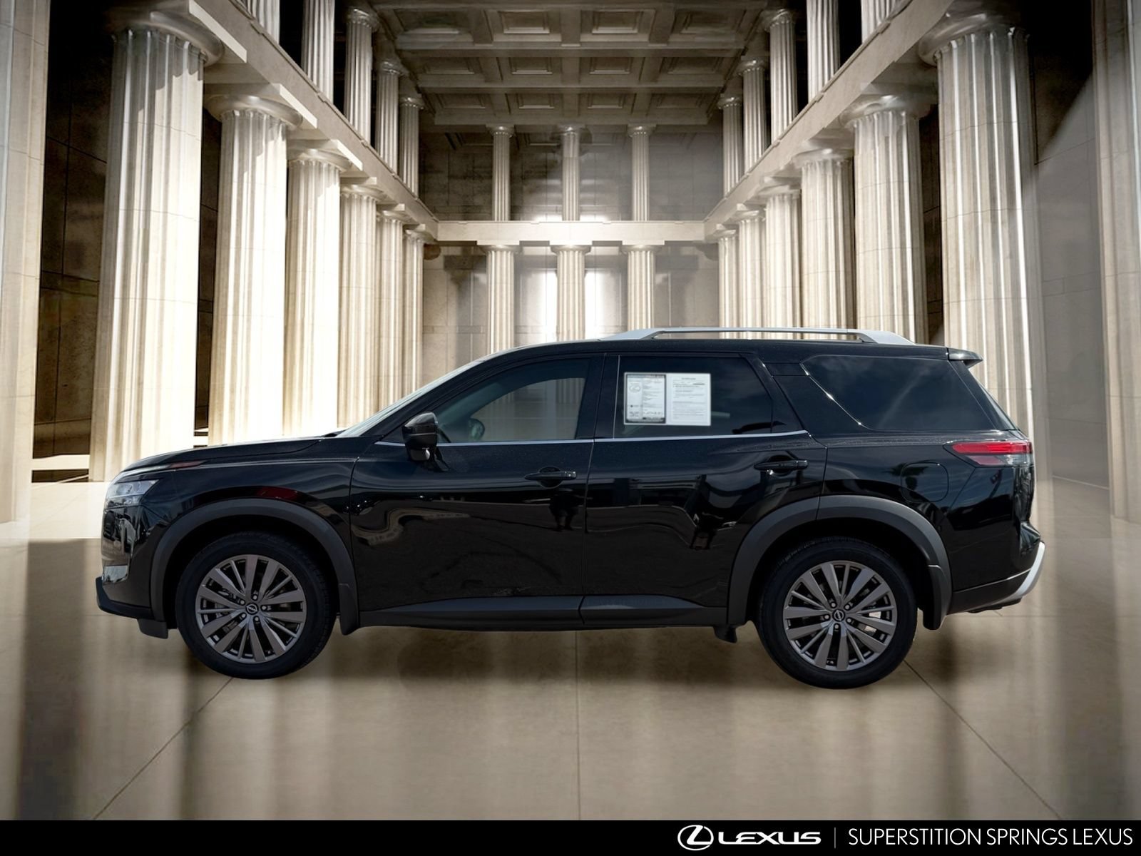 Used 2024 Nissan Pathfinder SL w/ SL Premium Package FWD image 7
