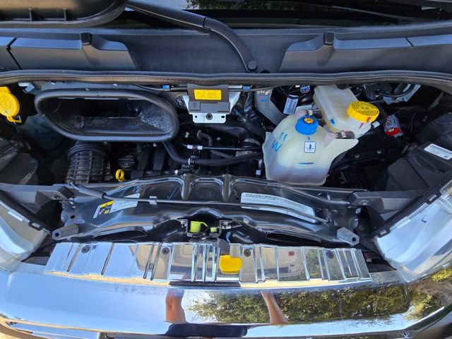 Used 2025 RAM ProMaster 2500 w/ Crew Van Package FWD image 25