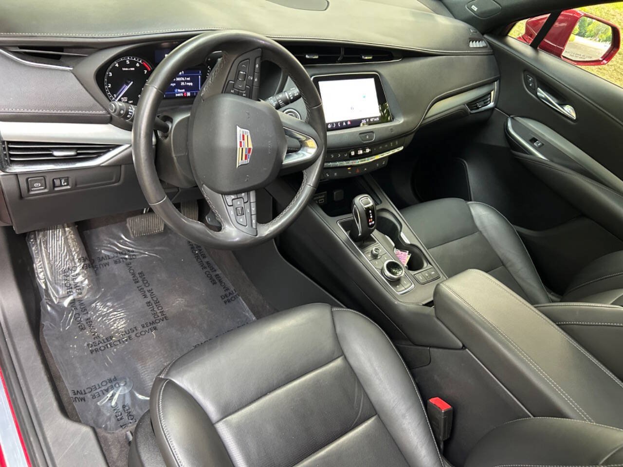 Used 2019 Cadillac XT4 Premium Luxury AWD/4WD image 30