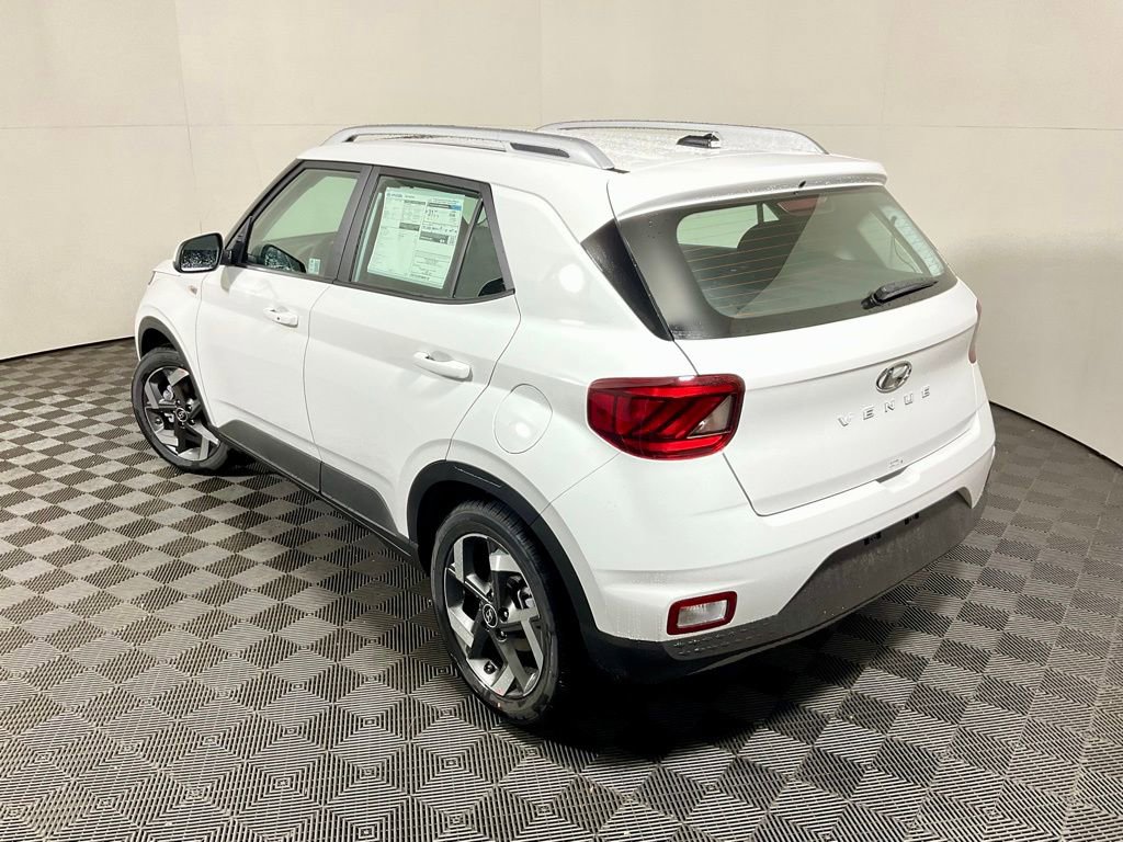 New 2026 Hyundai Venue SEL FWD image 13