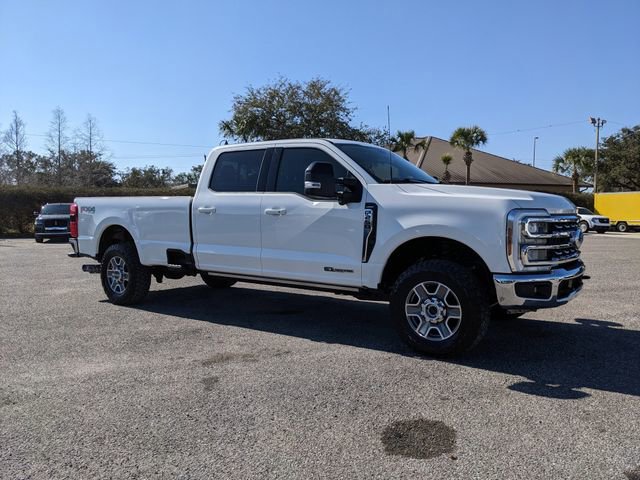 Used 2024 Ford F250 Lariat w/ FX4 Off-Road Package image 2