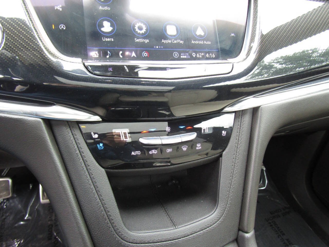 Used 2020 Cadillac XT6 Sport AWD/4WD image 16
