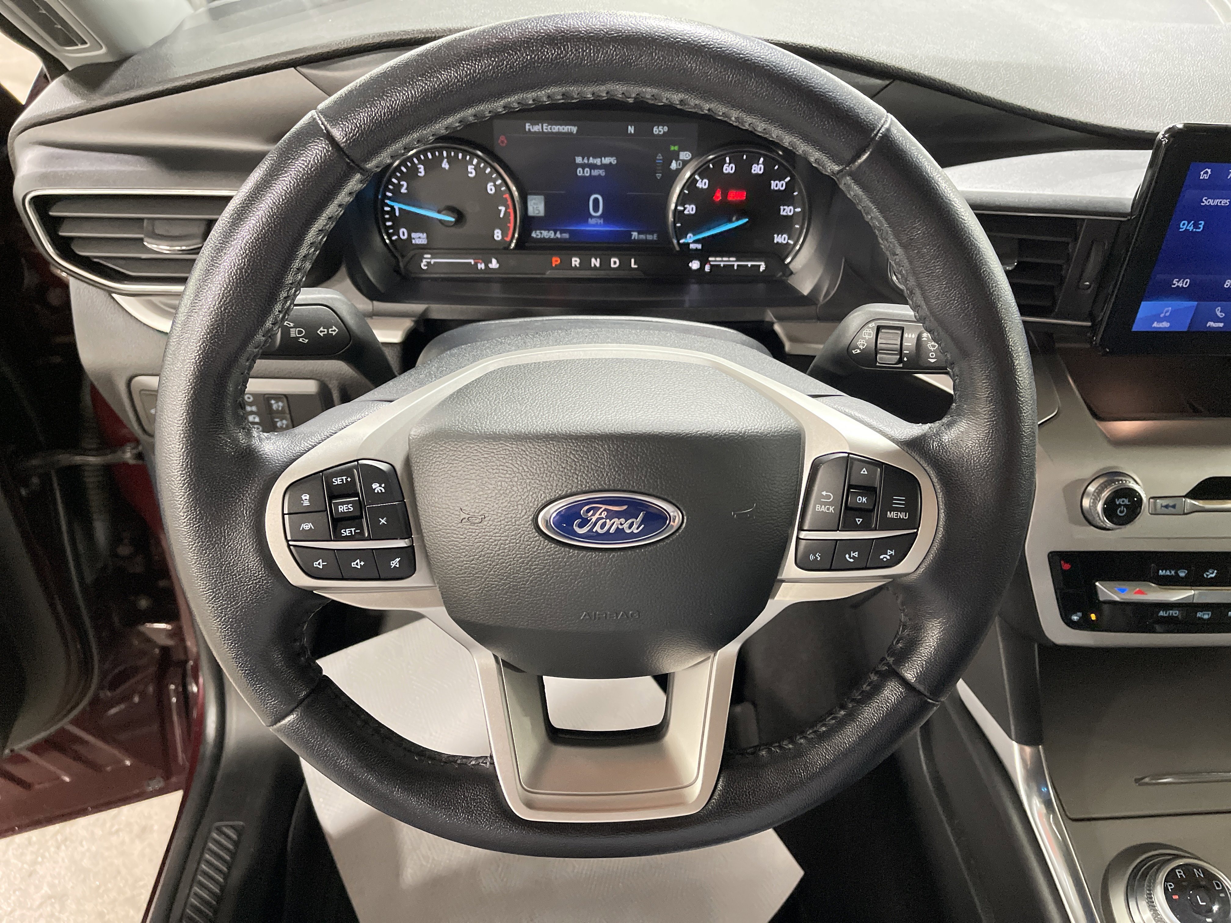 Used 2022 Ford Explorer XLT w/ Equipment Group 202A image 18