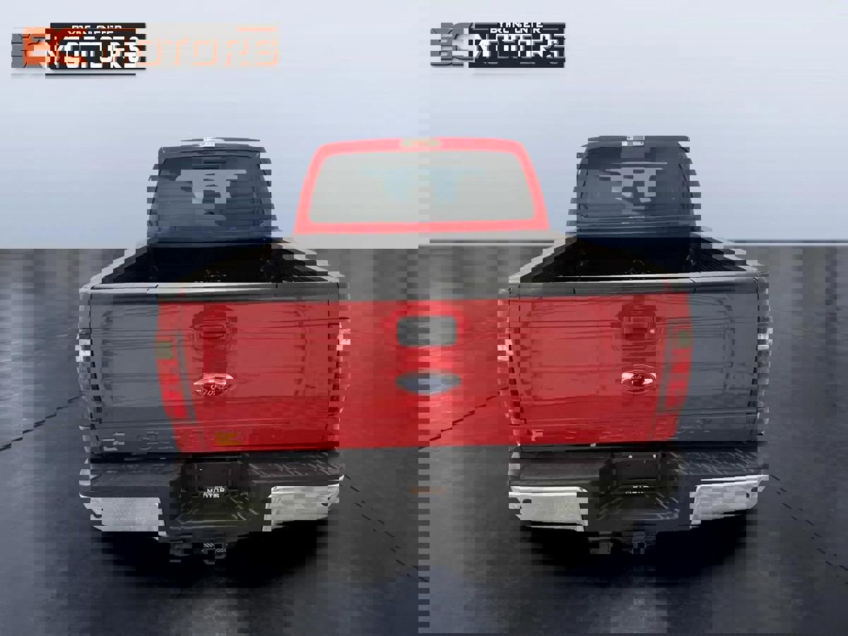 Used 2013 Ford F250 Lariat w/ Lariat Chrome Pkg image 5