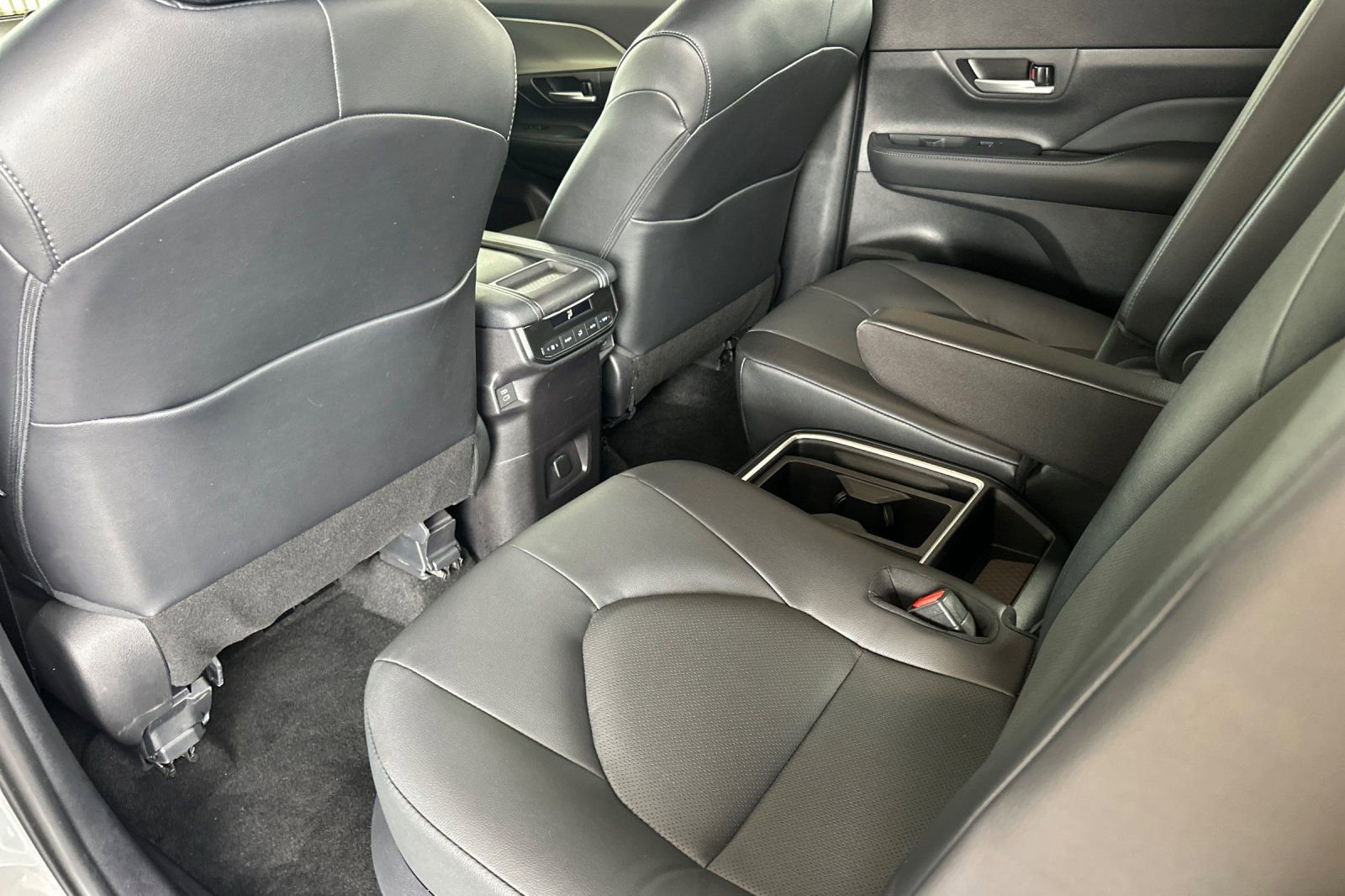 Certified 2025 Toyota Grand Highlander AWD image 15