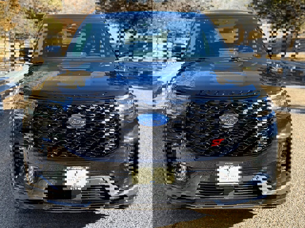 Used 2026 Ford Explorer ST w/ Sun And Sound Package image 2