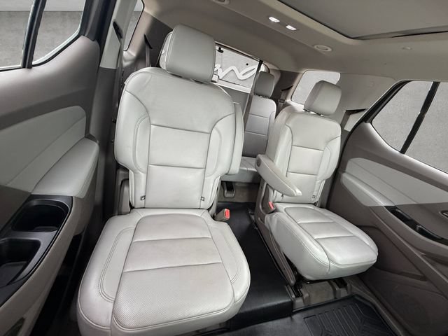 Used 2018 Chevrolet Traverse Premier w/ Driver Confidence II Package FWD image 22