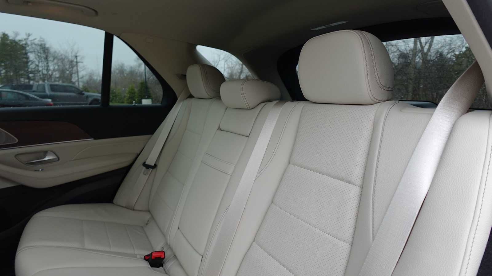 Used 2026 Mercedes-Benz GLE 350 4MATIC image 43