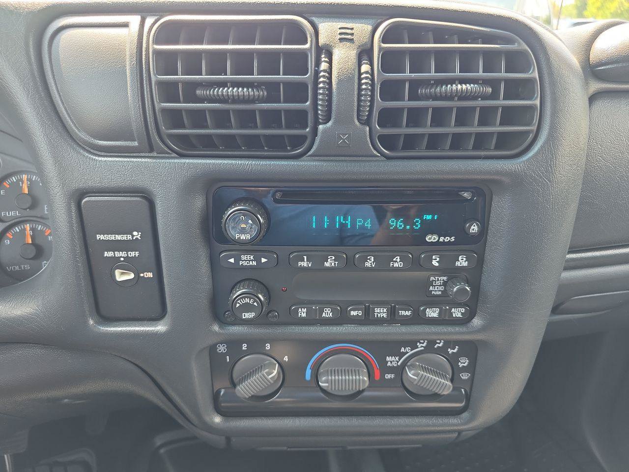 Used 2003 GMC Sonoma SLS RWD image 9