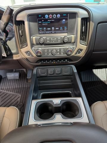 Used 2017 GMC Sierra 3500 Denali w/ Duramax Plus Package AWD/4WD image 33