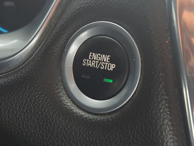 Used 2018 Chevrolet Traverse LT image 13