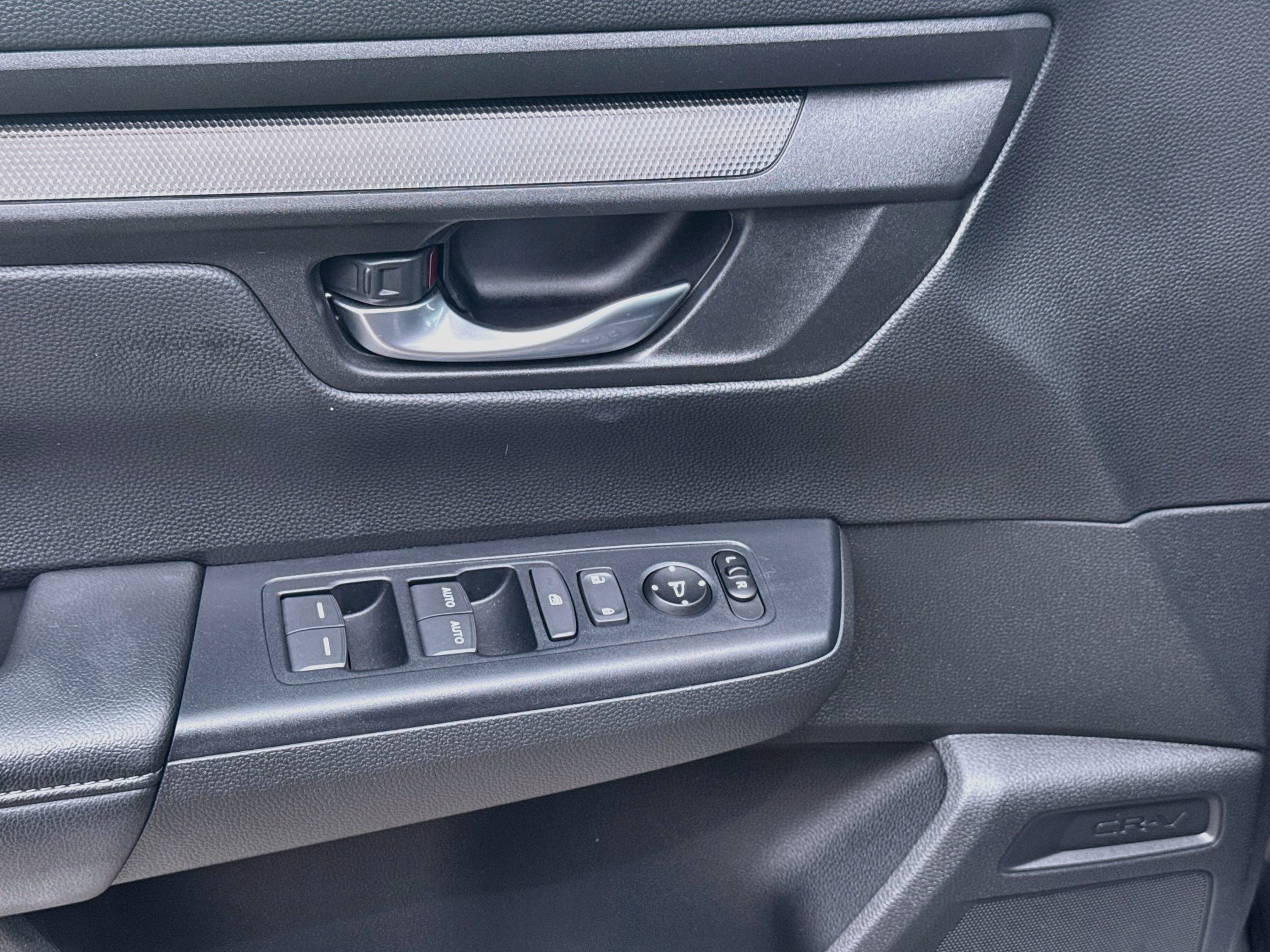 Certified 2025 Honda CR-V EX image 16