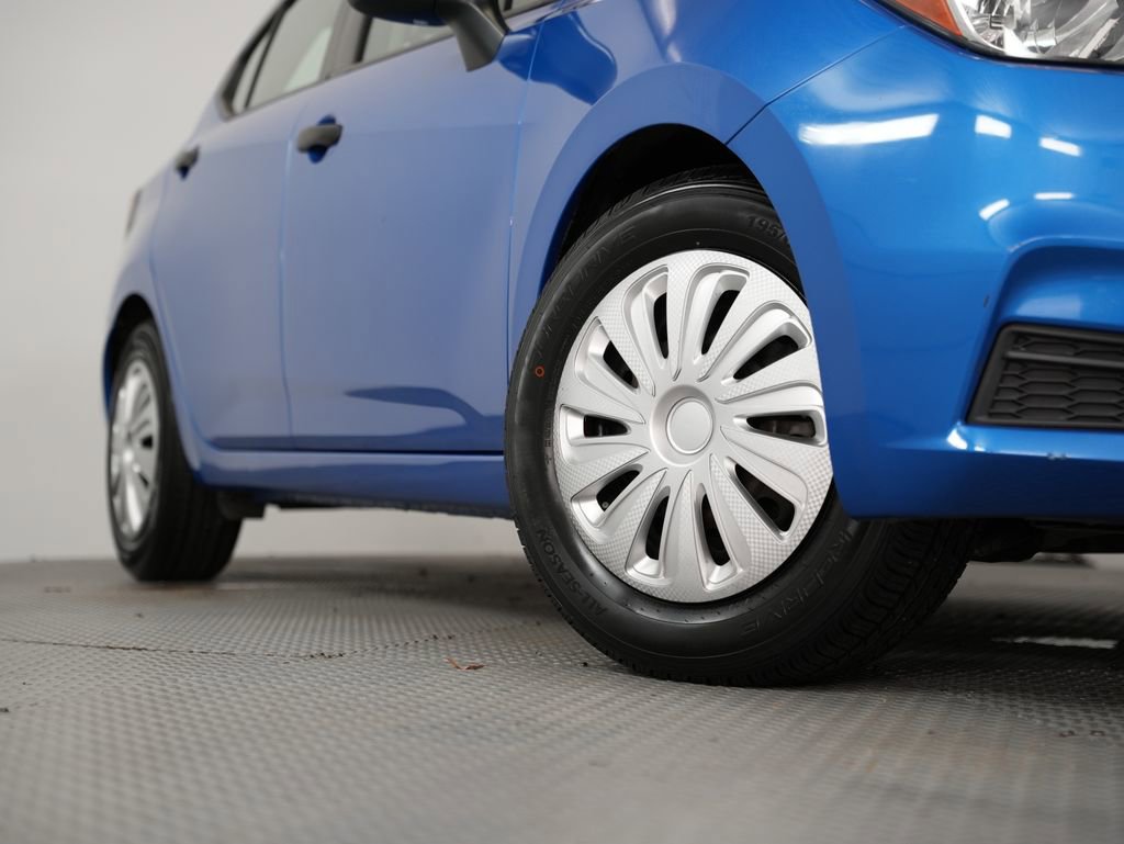 Used 2021 Nissan Versa S image 16