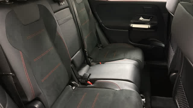 Certified 2026 Mercedes-Benz GLB 250 4MATIC image 36