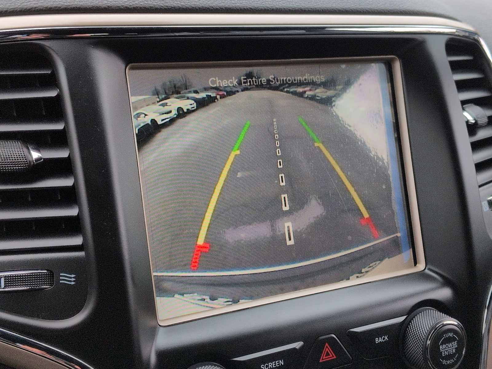 Used 2015 Jeep Grand Cherokee Limited image 32