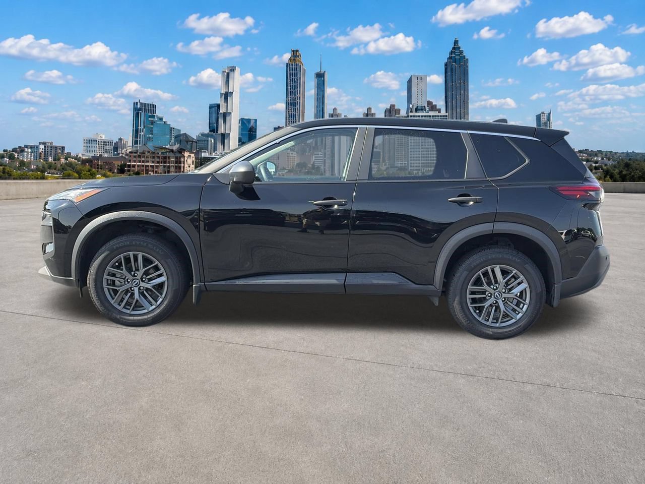 Used 2023 Nissan Rogue S FWD image 19