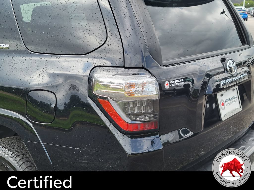 Used 2024 Toyota 4Runner SR5 AWD/4WD image 12