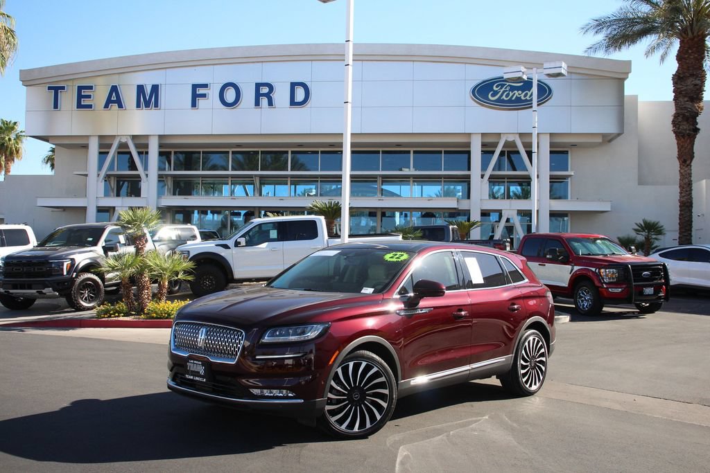 Certified 2022 Lincoln Nautilus Black Label AWD/4WD image 2