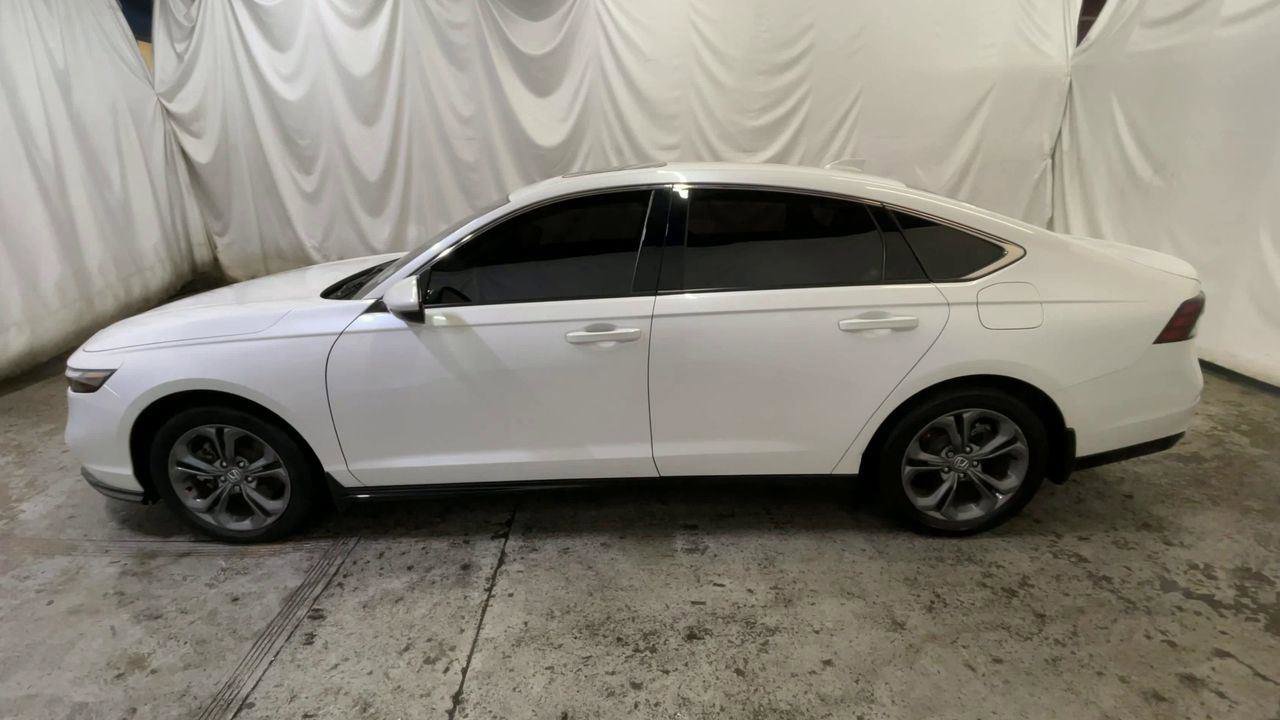 Certified 2023 Honda Accord EX-L image 5
