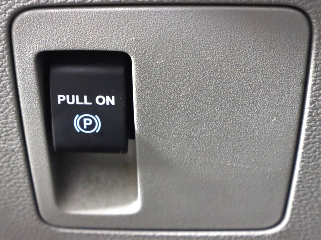 Used 2016 Ford F150 XLT w/ XTR Package image 11