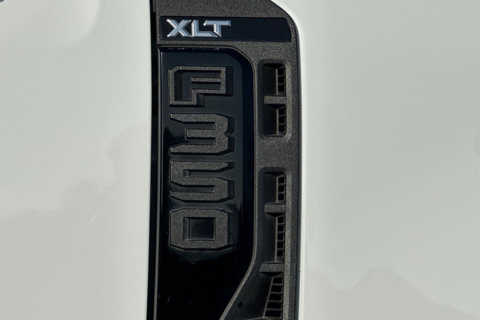 Certified 2023 Ford F350 XLT w/ XLT Premium Package image 33