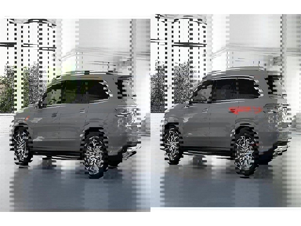 New 2026 Mercedes-Benz GLS 580 4MATIC image 31