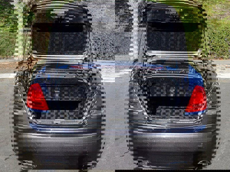 Used 2019 Rolls-Royce Dawn image 41