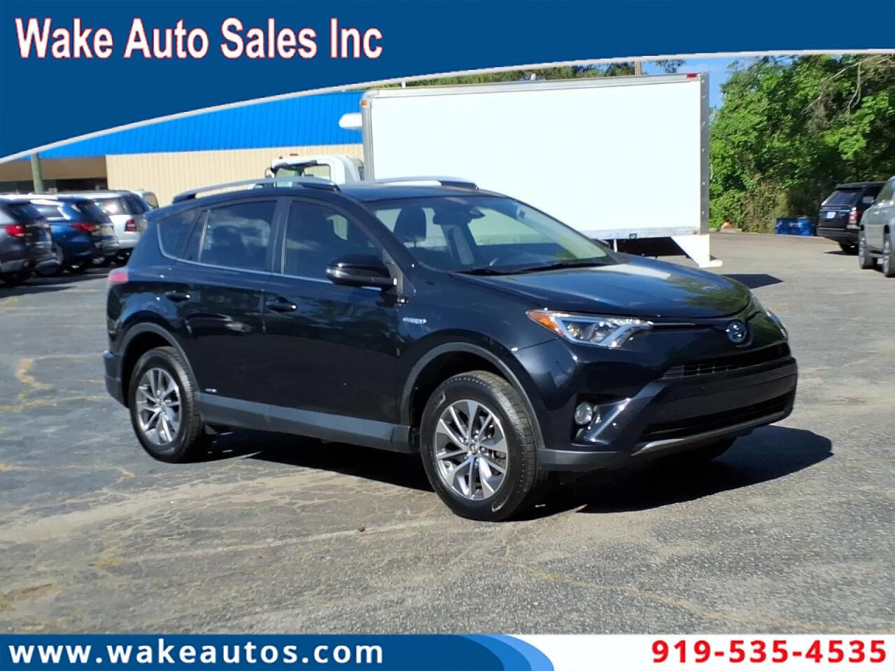 Used 2016 Toyota RAV4 XLE w/ Convenience Package AWD/4WD image 1