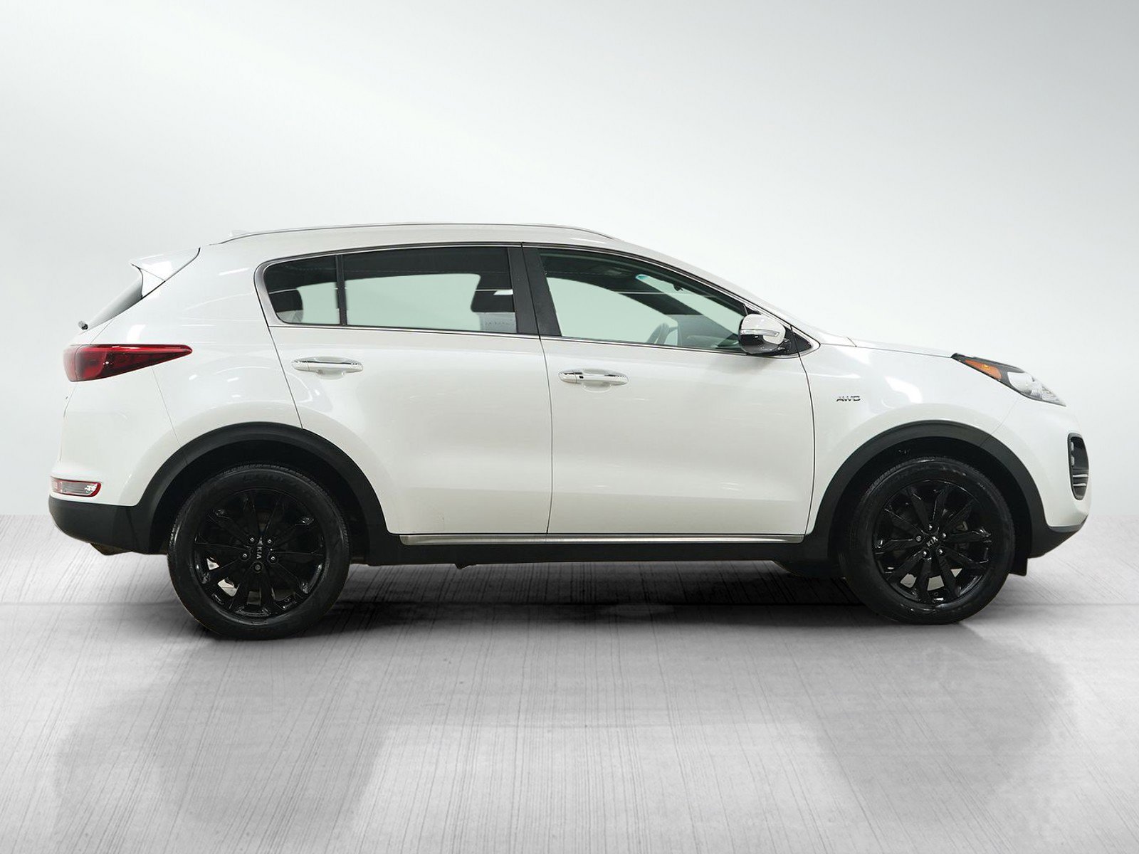 Used 2018 Kia Sportage EX w/ EX Sport Appearance Package image 6
