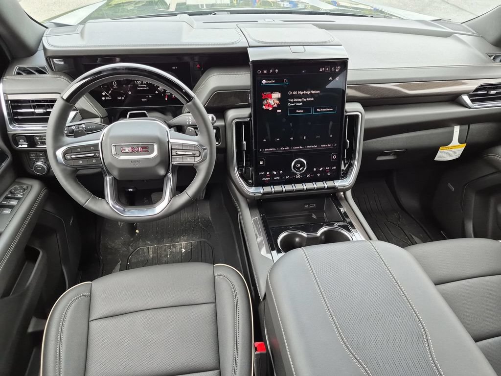 New 2026 GMC Yukon Elevation w/ Elevation Premium Package AWD/4WD image 19