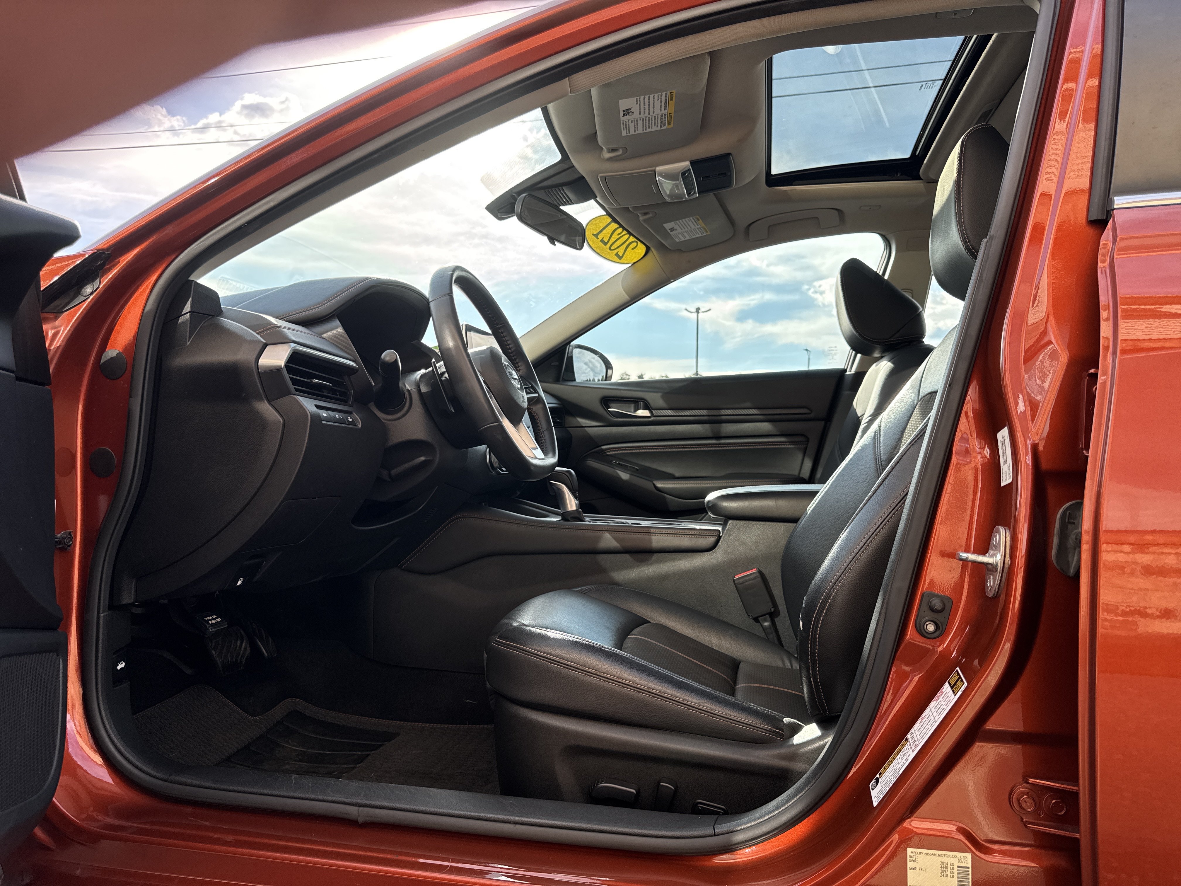 Used 2021 Nissan Altima 2.0 SR FWD image 9