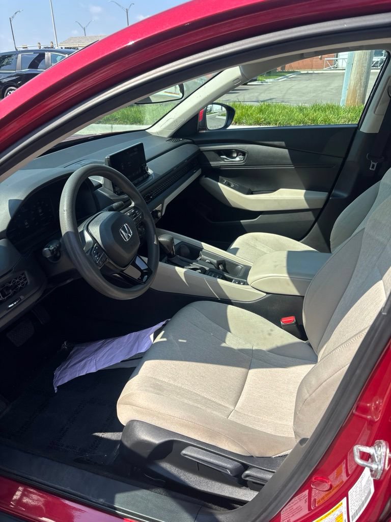 Used 2025 Honda Accord LX image 21