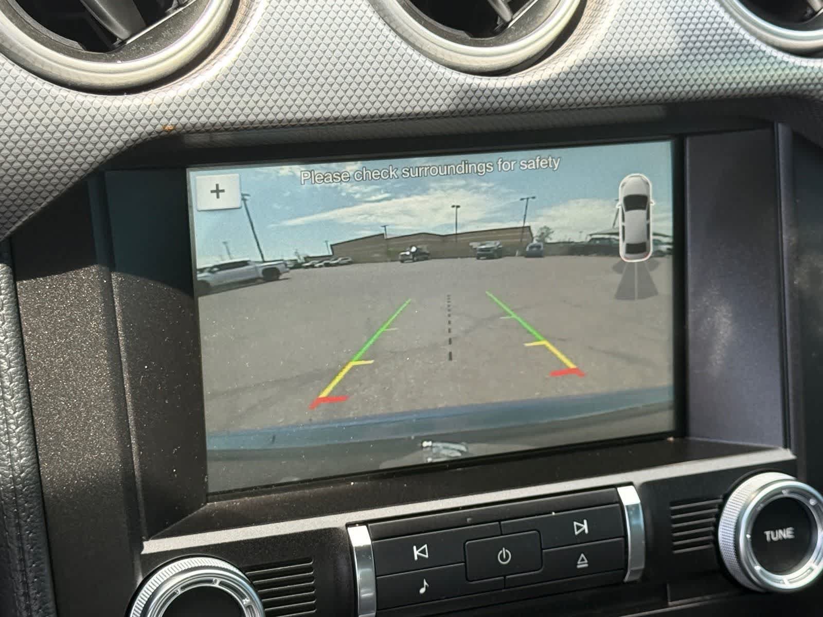 Used 2018 Ford Mustang Coupe w/ Equipment Group 101A RWD image 18