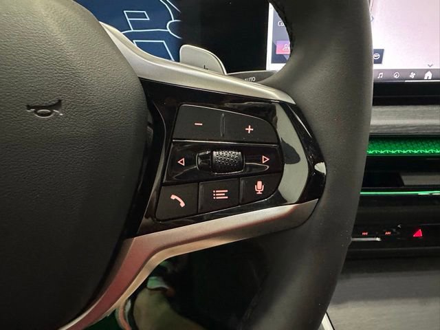 Used 2025 BMW 330i xDrive Sedan w/ Premium Package image 13