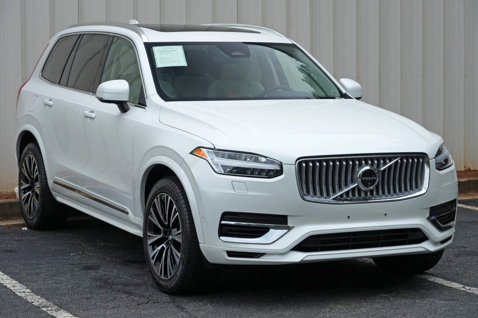 Used 2025 Volvo XC90 T8 Plus AWD/4WD image 57