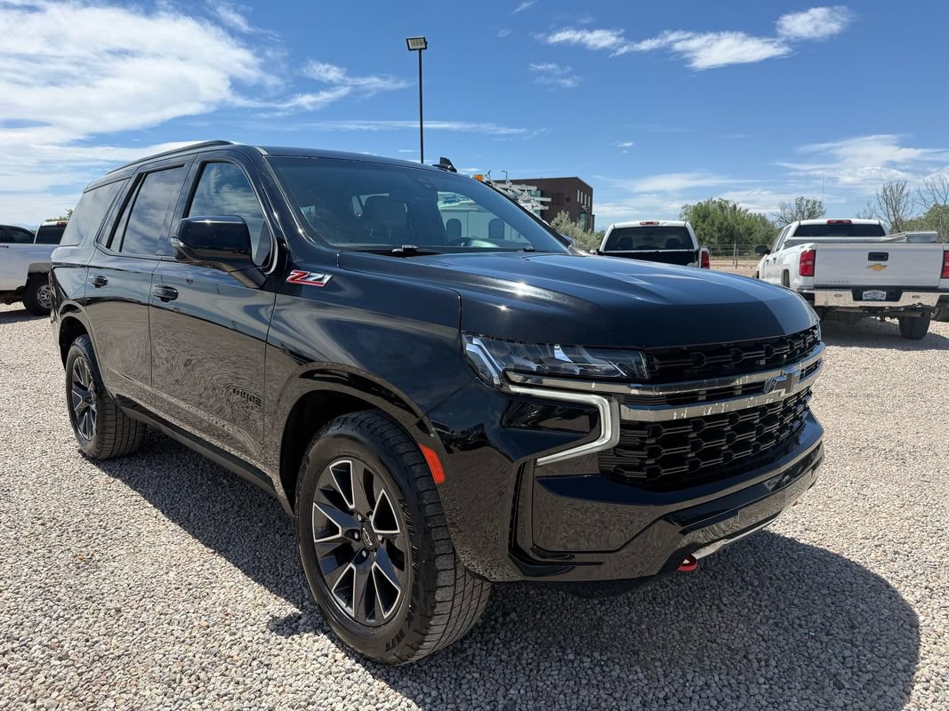 Used 2021 Chevrolet Tahoe Z71 w/ Z71 Off-Road Package AWD/4WD image 2
