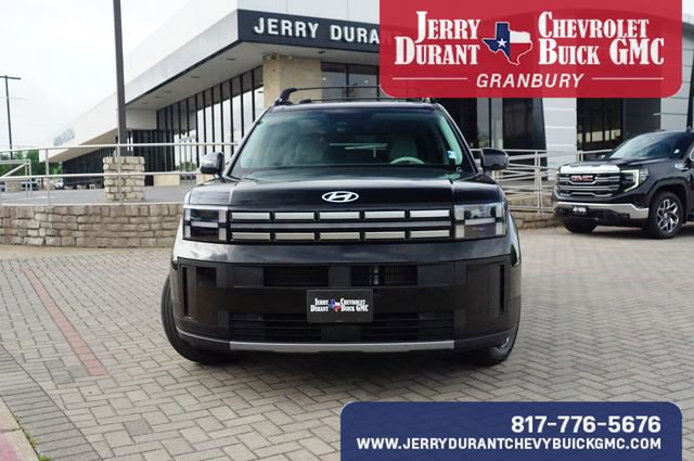 Used 2025 Hyundai Santa Fe SEL image 2