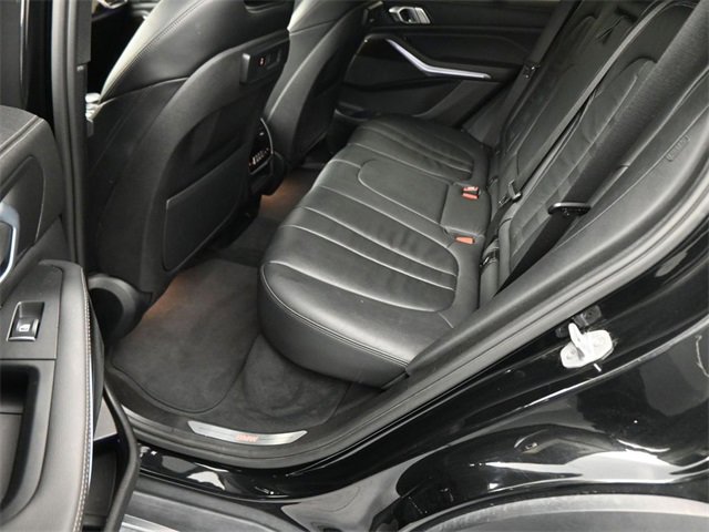 Used 2020 BMW X5 xDrive40i w/ Premium Package image 16