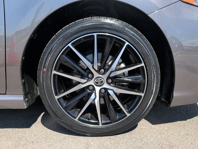 Used 2024 Toyota Camry SE FWD image 33