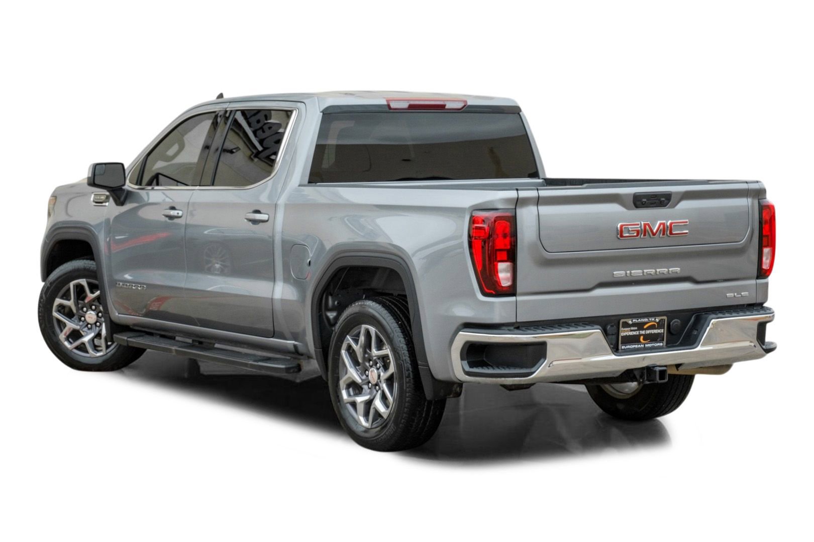 Used 2024 GMC Sierra 1500 SLE RWD image 9