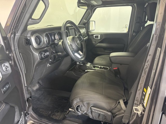 Used 2022 Jeep Wrangler Unlimited Sahara w/ Safety Group image 12