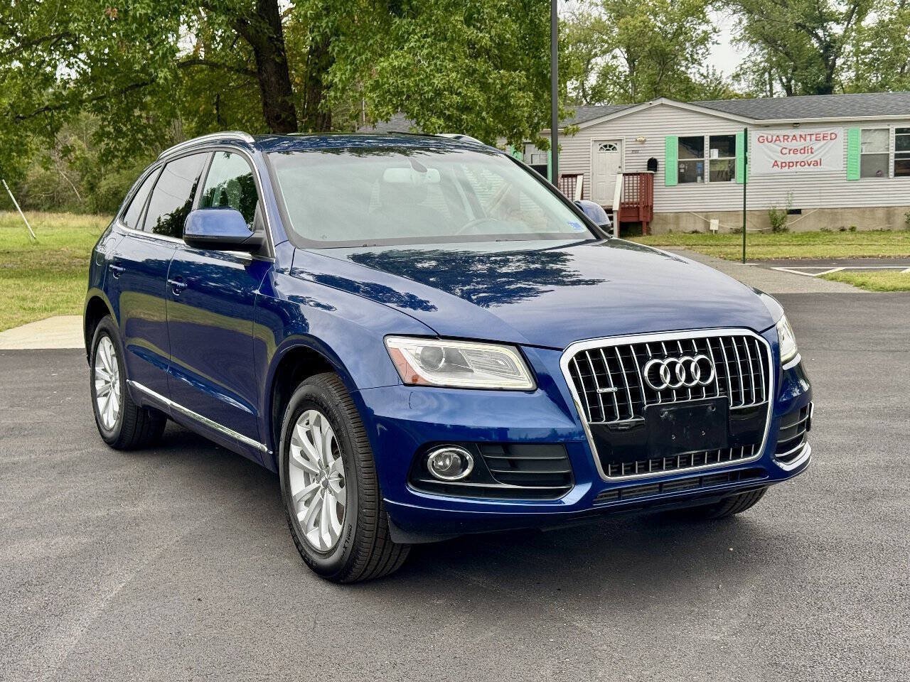 Used 2013 Audi Q5 2.0T Premium Plus AWD/4WD image 1