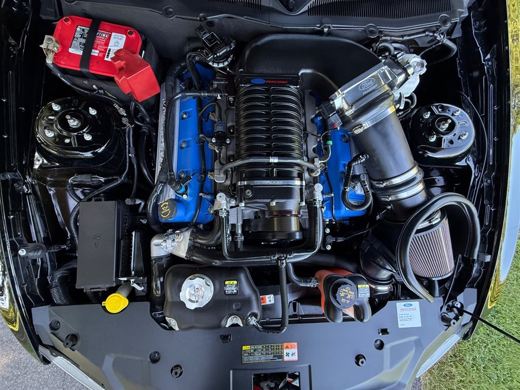Used 2012 Ford Mustang Shelby GT500 w/ SVT Performance Pkg RWD image 78