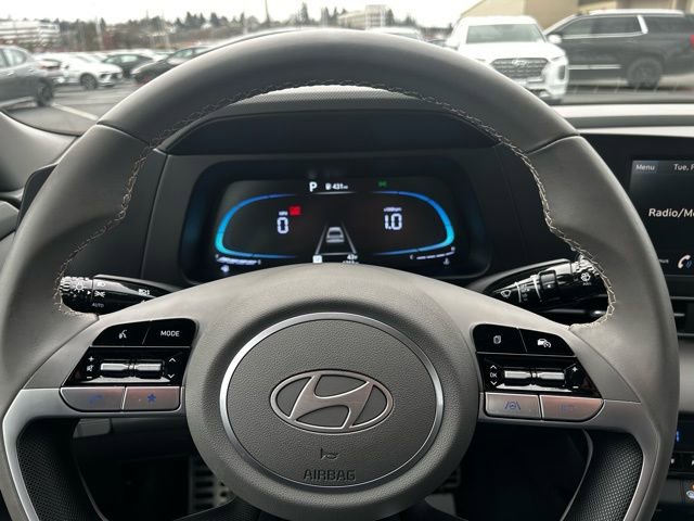 Certified 2025 Hyundai Elantra Sport image 19