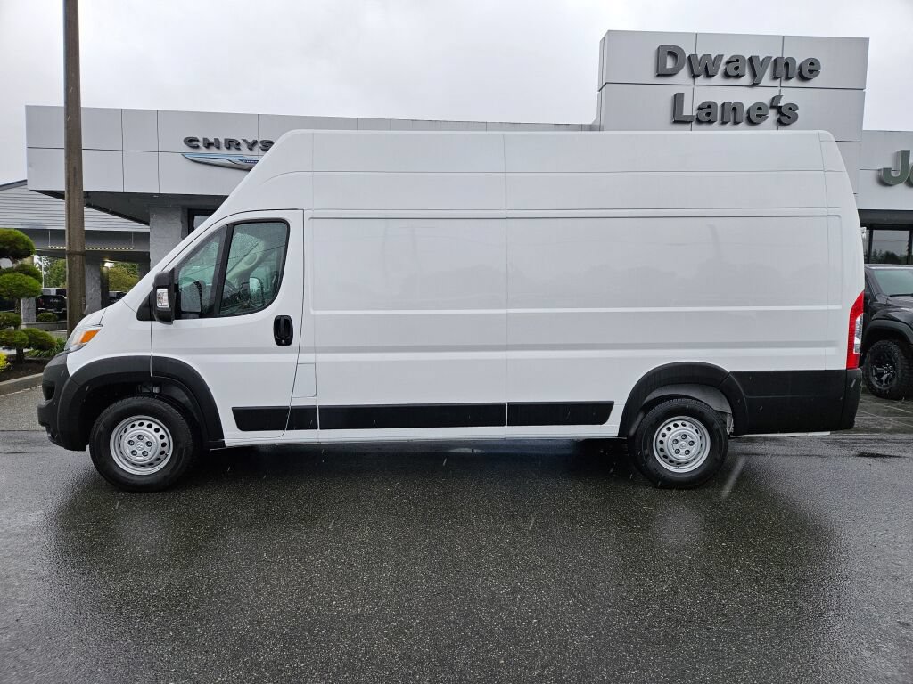 Used 2025 RAM ProMaster 3500 FWD image 2