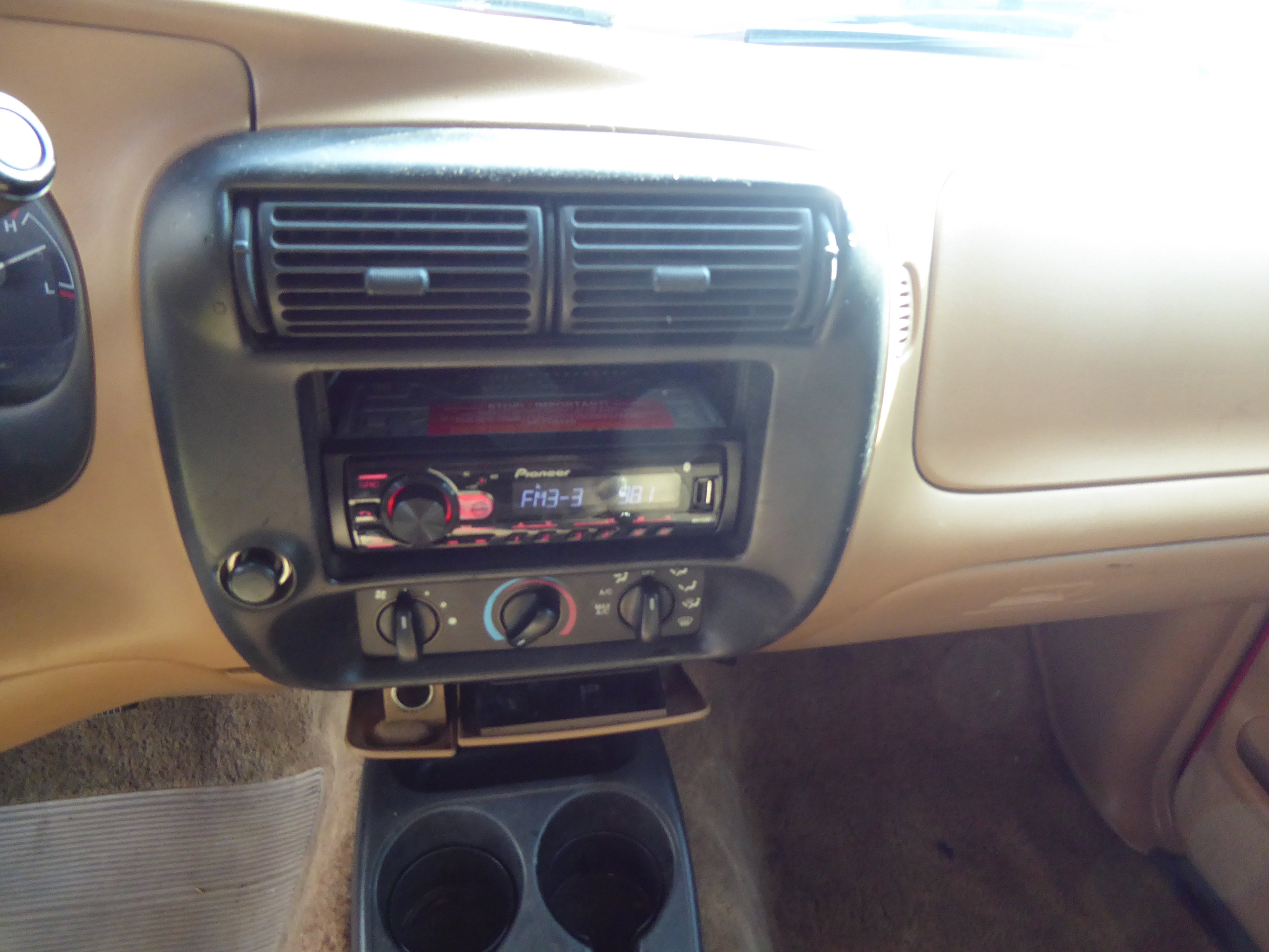 Used 1996 Ford Ranger XL image 17